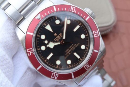 Replica Tudor Heritage 2016 Black Bay Shield ZF Red SS Bracelet A2824 - Image 3