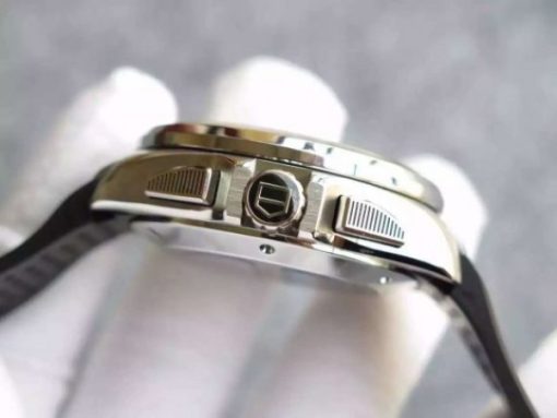 Replica Tag Heuer Grand Carrera Calibre 36 SS 43mm Black Dial Black Rubber Strap A7750 - Image 4