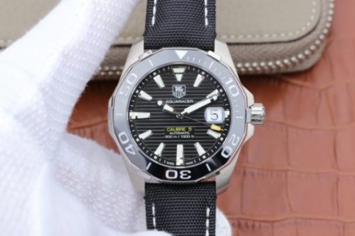 Replica Tag Heuer Aquaracer Calibre 5 SS V6 Black Textured Dial Black Nylon Strap A2824