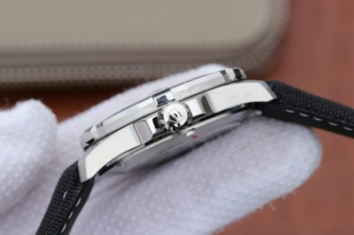 Replica Tag Heuer Aquaracer Calibre 5 SS V6 Black Textured Dial Black Nylon Strap A2824 - Image 4