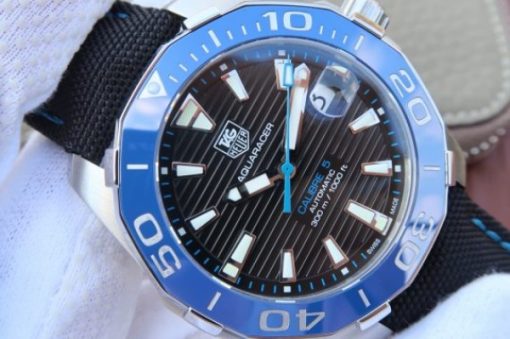 Replica Tag Heuer Aquaracer Calibre 5 SS Blue Ceramic Bezel V6 Black Dial Black Nylon Strap A2824 - Image 3