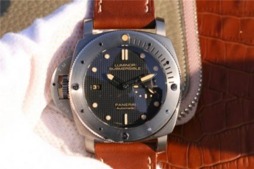 Replica Panerai PAM569 Titanium XF Brown Thick Leather Strap P9000