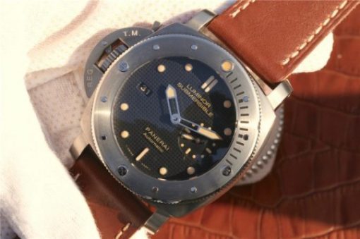 Replica Panerai PAM569 Titanium XF Brown Thick Leather Strap P9000 - Image 2