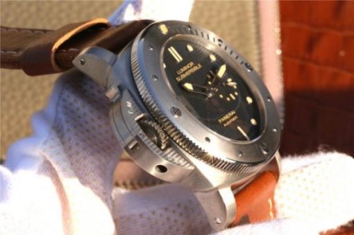 Replica Panerai PAM569 Titanium XF Brown Thick Leather Strap P9000 - Image 3