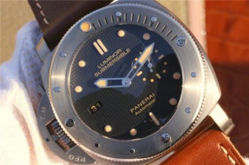 Replica Panerai PAM569 Titanium XF Brown Thick Leather Strap P9000 - Image 4