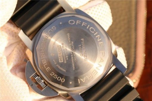 Replica Panerai Special Editions XF PAM194 Black Dial Rubber Strap A7750 - Image 6