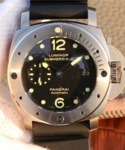 Replica Panerai PAM571 Titanium XF Black Dial Black Rubber Strap P9000