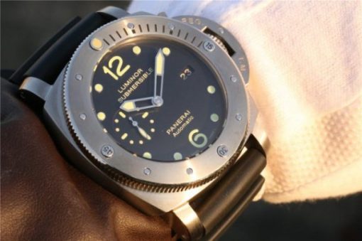 Replica Panerai PAM571 Titanium XF Black Dial Black Rubber Strap P9000 - Image 8