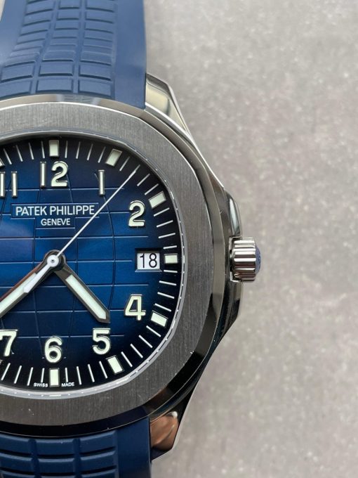 Replica PATEK PHILIPPE Aquanaut 5168G 42mm SS ZF 1:1 Best Edition Blue Dial on Blue Rubber Strap 324CS - Image 4