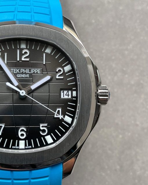 Replica PATEK PHILIPPE Aquanaut 5168G 42mm SS 3KF 1:1 Best Edition Black Dial on Light Blue Rubber Strap A324 V2 - Image 13