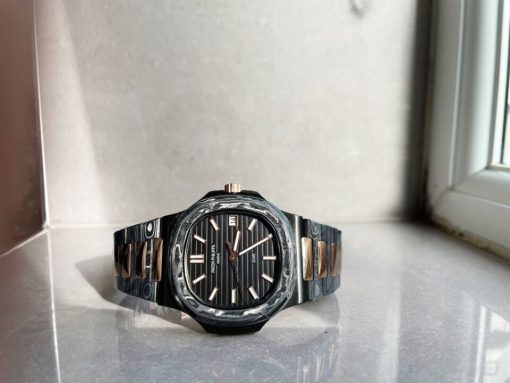Replica PATEK PHILIPPE Nautilus 5711 DIW Carbon DIWF 1:1 Best Edition Black Textured Dial on Carbon/RG Bracelet 324CS - Image 4