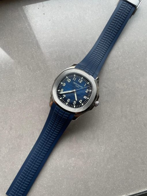 Replica PATEK PHILIPPE Aquanaut 5168G 42mm SS ZF 1:1 Best Edition Blue Dial on Blue Rubber Strap 324CS - Image 6