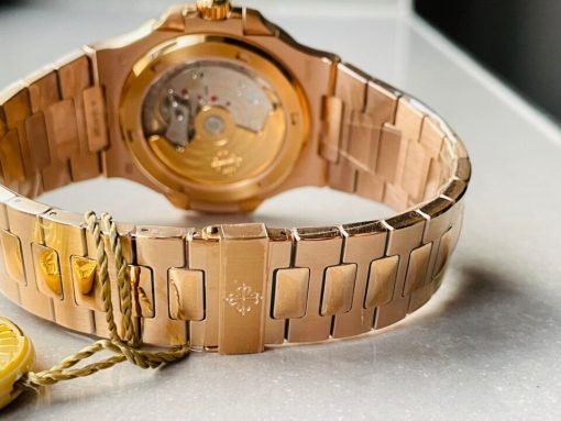 Replica PATEK PHILIPPE Nautilus 5711 3KF 1:1 Best Edition Grey Dial on YG Bracelet A324 V2 - Image 9