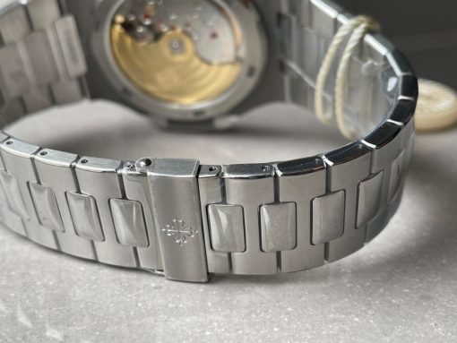 Replica PATEK PHILIPPE Nautilus 5711 40th Anniversary SS PPF 1:1 Best Edition Blue Dial on SS Bracelet A330 - Image 11