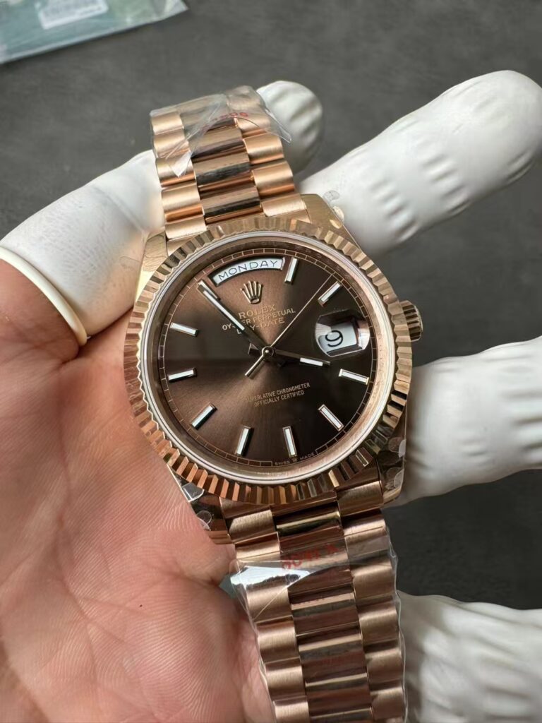 Replica Rolex Day-Date