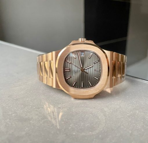 Replica PATEK PHILIPPE Nautilus 5711 3KF 1:1 Best Edition Grey Dial on YG Bracelet A324 V2 - Image 3
